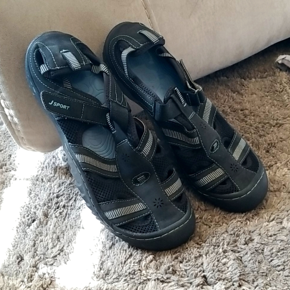 Outdoor Water and Hiking Shoes